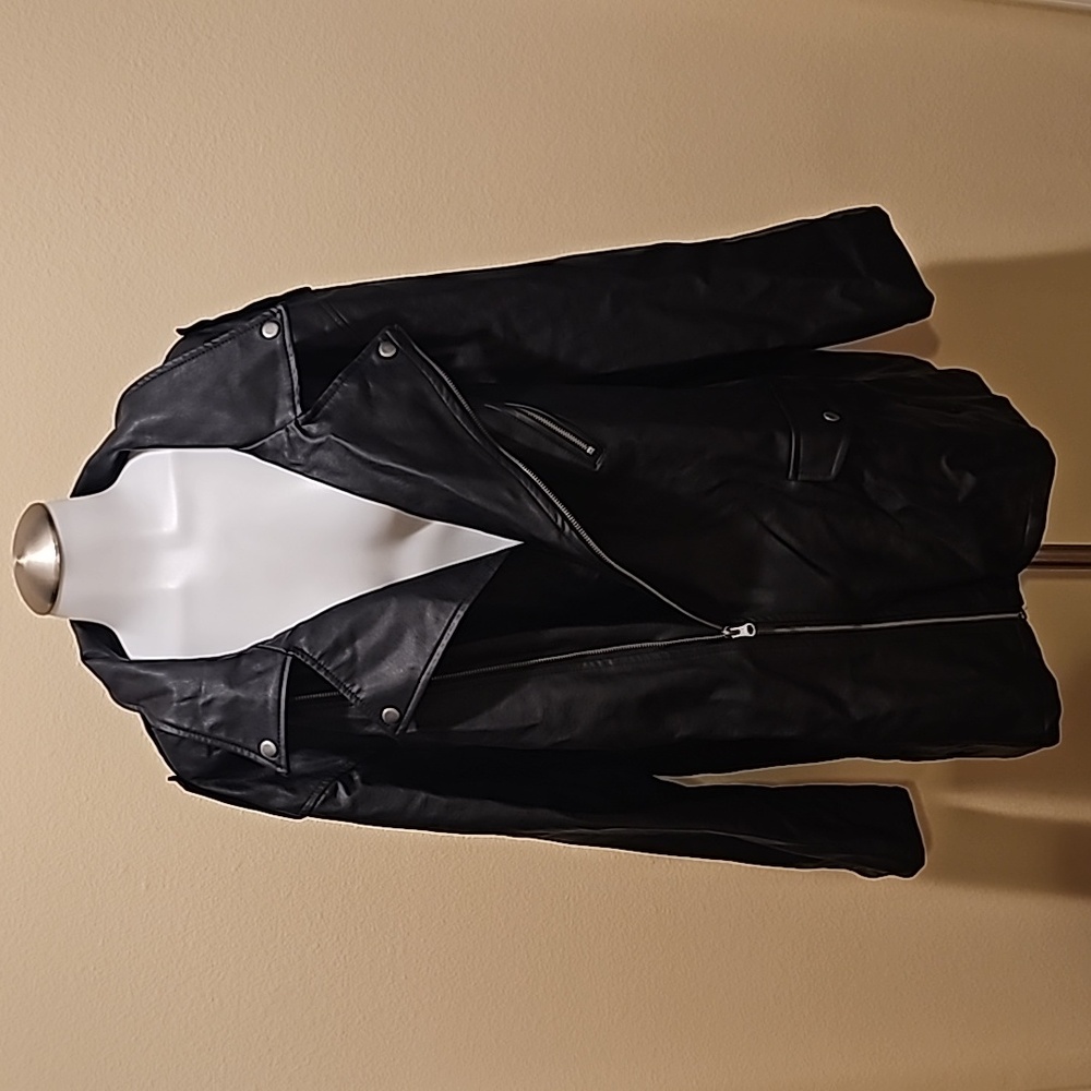 Jacket - Picture 2 of 9